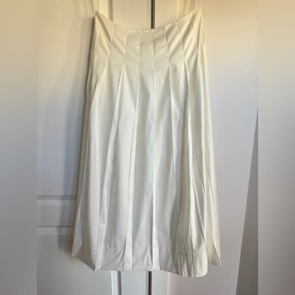 NEW Reformation Zinnia Low Waist Skirt in White | size 2 - Picture 6 of 13
